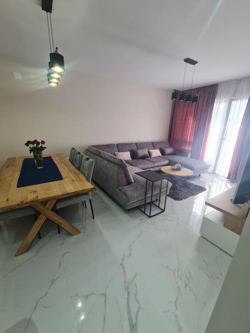 Mias Luxury Apartment 里耶卡 外观 照片