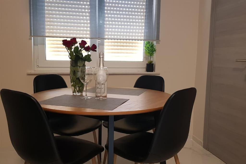 Mias Luxury Apartment 里耶卡 外观 照片